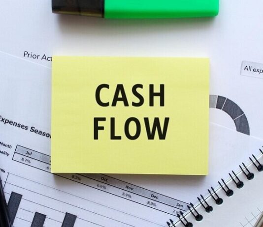 Maximize Your Cash Flow with Invoice Factoring Services: The Ultimate Guide Cash Flow